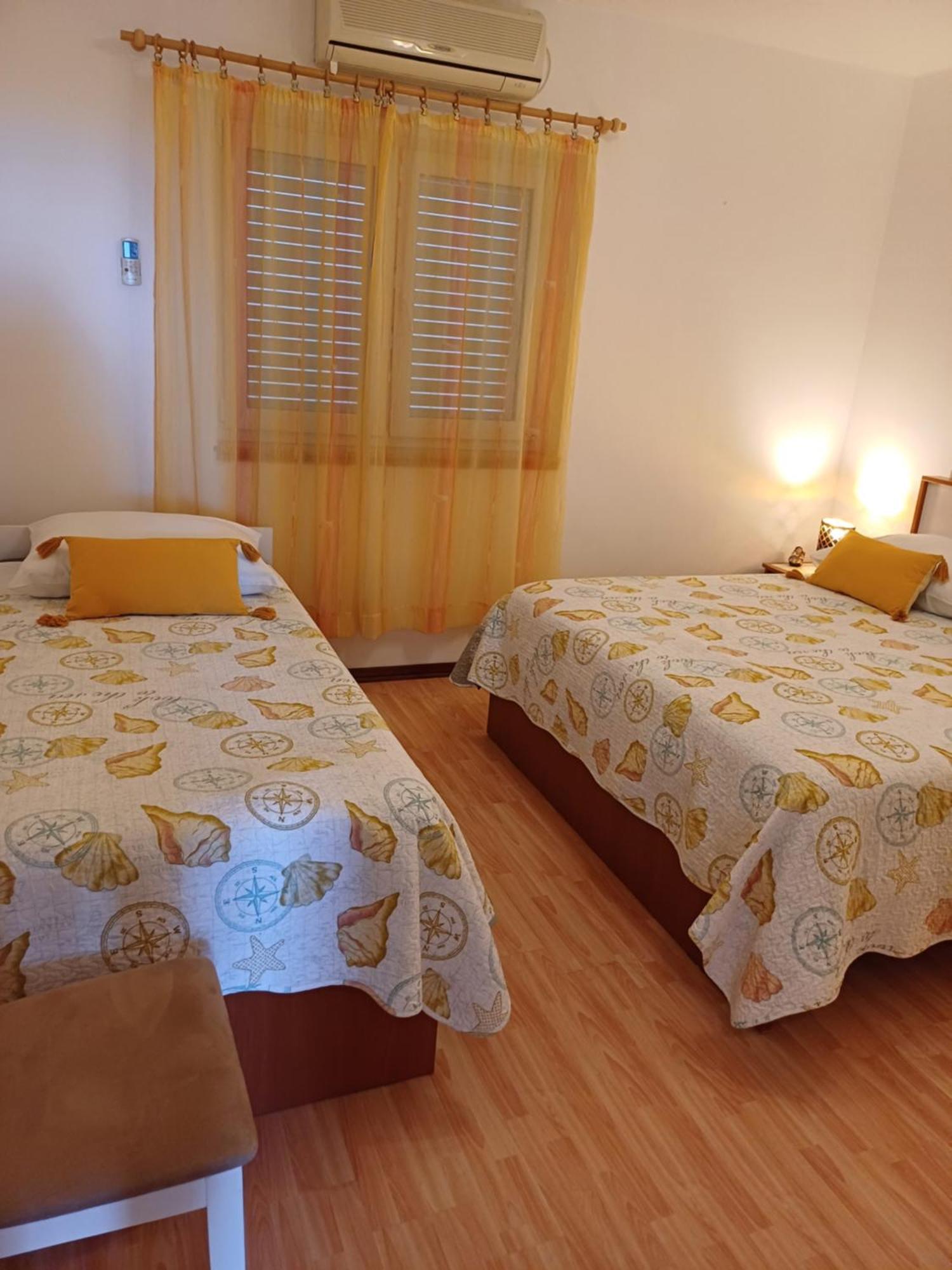 Apartments Jure Miljak Podstrana Eksteriør billede